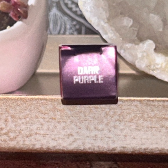 Benefit La Matte Color Drenched Matte Lipstick - Picture 3 of 5